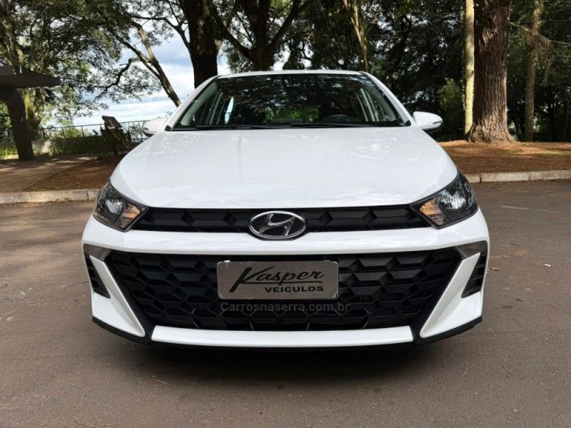 HYUNDAI HB20 1.0 12V LIMITED 2024/2025 KASPER VEÍCULOS DOIS IRMÃOS / Carros no Vale