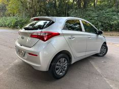 HYUNDAI HB20 1.0 COMFORT 12V 2017/2018 KASPER VEÍCULOS DOIS IRMÃOS / Carros no Vale