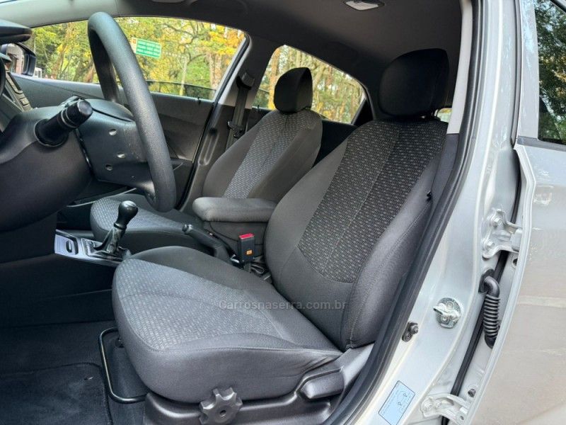 HYUNDAI HB20 1.0 COMFORT 12V 2017/2018 KASPER VEÍCULOS DOIS IRMÃOS / Carros no Vale