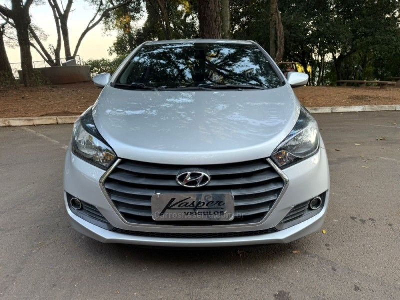 HYUNDAI HB20 1.0 COMFORT 12V 2017/2018 KASPER VEÍCULOS DOIS IRMÃOS / Carros no Vale