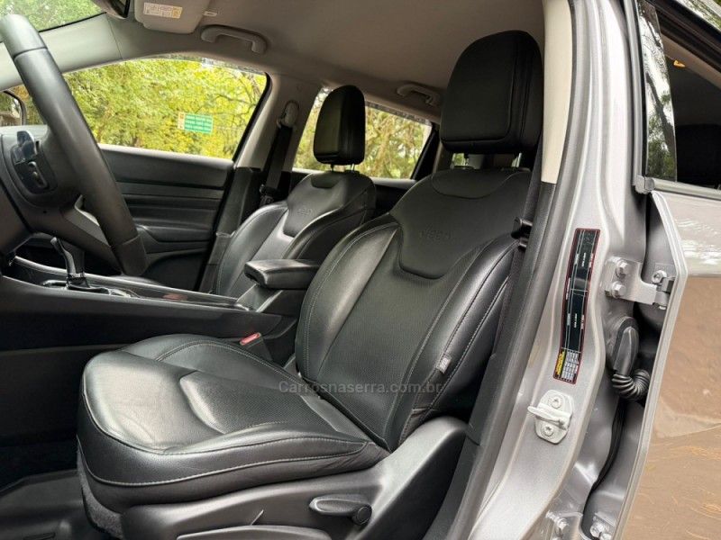JEEP COMPASS 1.3 LONGITUDE T270 16V TURBO 2022/2022 KASPER VEÍCULOS DOIS IRMÃOS / Carros no Vale