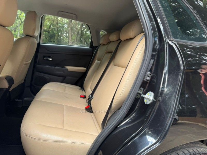 MITSUBISHI ASX 2.0 4×2 16V 2018/2019 KASPER VEÍCULOS DOIS IRMÃOS / Carros no Vale