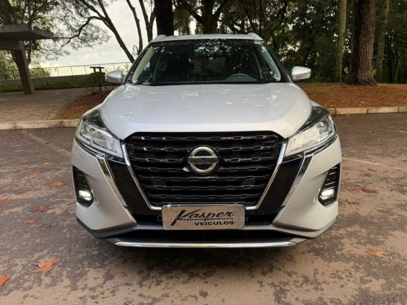 NISSAN KICKS 1.6 ADVANCE 16V 2022/2022 KASPER VEÍCULOS DOIS IRMÃOS / Carros no Vale NISSAN KICKS 1.6 ADVANCE 16V 2022/2022 KASPER VEÍCULOS DOIS IRMÃOS / Carros no Vale