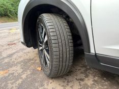 NISSAN KICKS 1.6 ADVANCE 16V 2022/2022 KASPER VEÍCULOS DOIS IRMÃOS / Carros no Vale