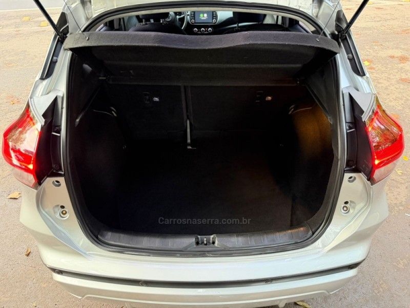 NISSAN KICKS 1.6 ADVANCE 16V 2022/2022 KASPER VEÍCULOS DOIS IRMÃOS / Carros no Vale NISSAN KICKS 1.6 ADVANCE 16V 2022/2022 KASPER VEÍCULOS DOIS IRMÃOS / Carros no Vale