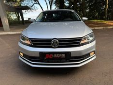 VOLKSWAGEN JETTA 2.0 TSI HIGHLINE 211CV DSG 2015/2016 KASPER VEÍCULOS DOIS IRMÃOS / Carros no Vale