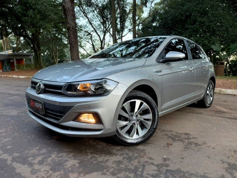 VOLKSWAGEN POLO 1.0 200 TSI COMFORTLINE 2018/2019 KASPER VEÍCULOS DOIS IRMÃOS / Carros no Vale