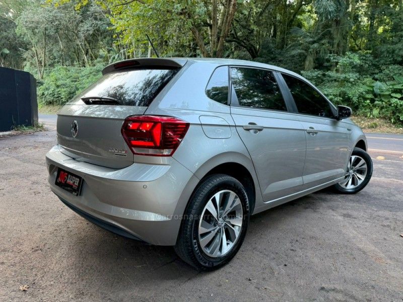 VOLKSWAGEN POLO 1.0 200 TSI COMFORTLINE 2018/2019 KASPER VEÍCULOS DOIS IRMÃOS / Carros no Vale