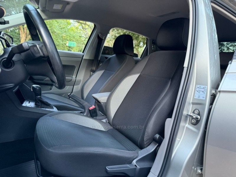 VOLKSWAGEN POLO 1.0 200 TSI COMFORTLINE 2018/2019 KASPER VEÍCULOS DOIS IRMÃOS / Carros no Vale