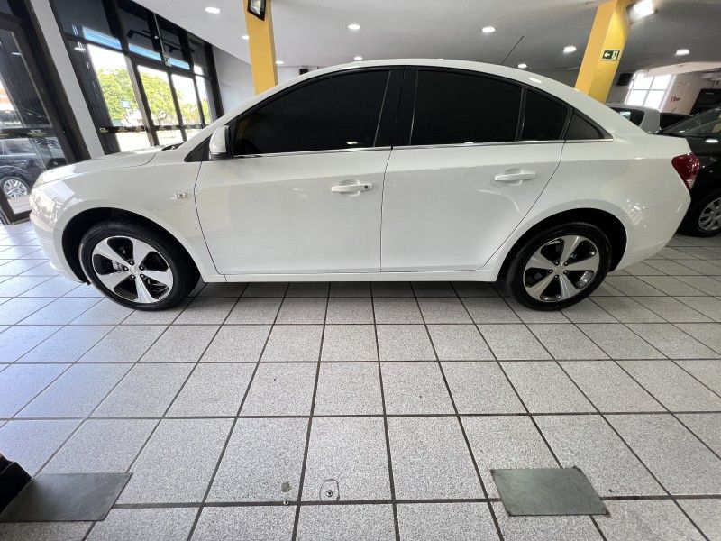 CHEVROLET CRUZE 1.8 LT 16V 2014/2014 PRIME MULTIMARCAS CAXIAS DO SUL / Carros no Vale CHEVROLET CRUZE 1.8 LT 16V 2014/2014 PRIME MULTIMARCAS CAXIAS DO SUL / Carros no Vale
