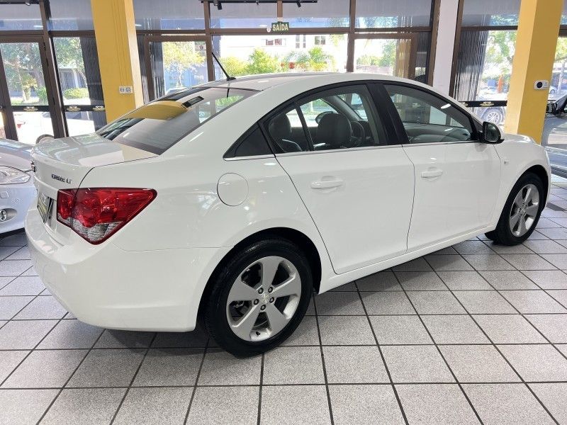 CHEVROLET CRUZE 1.8 LT 16V 2014/2014 PRIME MULTIMARCAS CAXIAS DO SUL / Carros no Vale CHEVROLET CRUZE 1.8 LT 16V 2014/2014 PRIME MULTIMARCAS CAXIAS DO SUL / Carros no Vale
