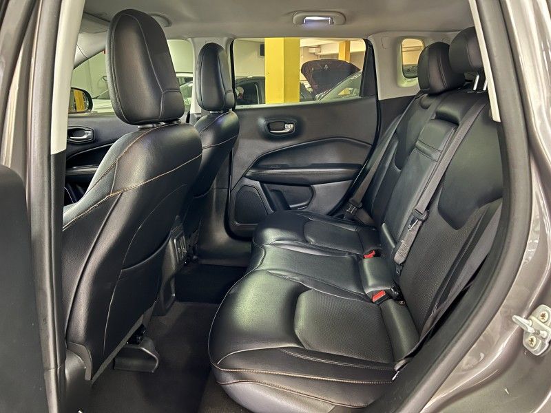JEEP COMPASS 2.0 16V LIMITED 2017/2017 PRIME MULTIMARCAS CAXIAS DO SUL / Carros no Vale JEEP COMPASS 2.0 16V LIMITED 2017/2017 PRIME MULTIMARCAS CAXIAS DO SUL / Carros no Vale