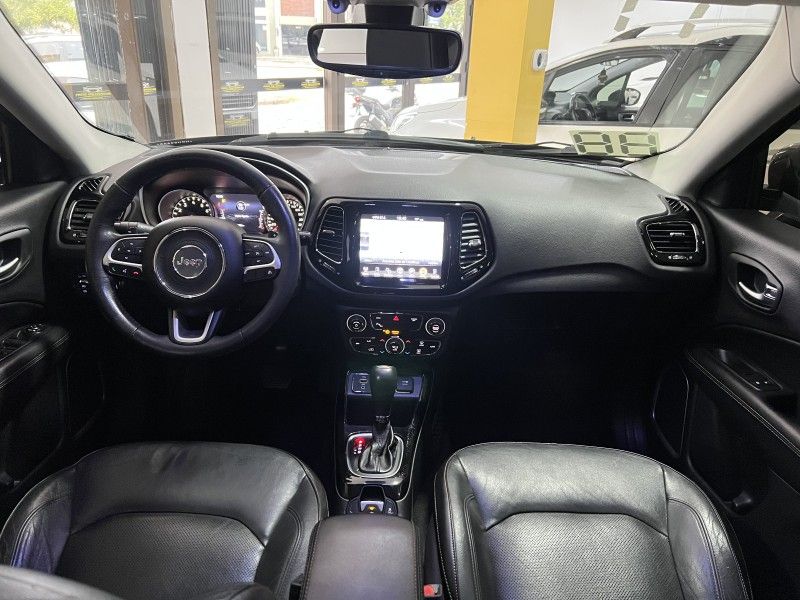 JEEP COMPASS 2.0 16V LIMITED 2017/2017 PRIME MULTIMARCAS CAXIAS DO SUL / Carros no Vale JEEP COMPASS 2.0 16V LIMITED 2017/2017 PRIME MULTIMARCAS CAXIAS DO SUL / Carros no Vale