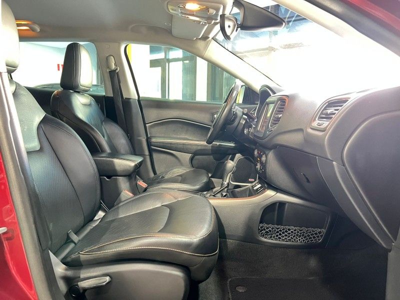 JEEP COMPASS 2.0 16V LONGITUDE 2017/2017 PRIME MULTIMARCAS CAXIAS DO SUL / Carros no Vale