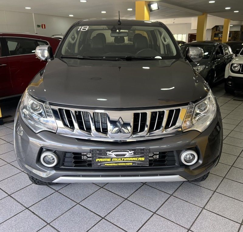 MITSUBISHI L200 TRITON 2.4 16V TURBO SPORT HPE TOP CD 4X4 2017/2018 PRIME MULTIMARCAS CAXIAS DO SUL / Carros no Vale