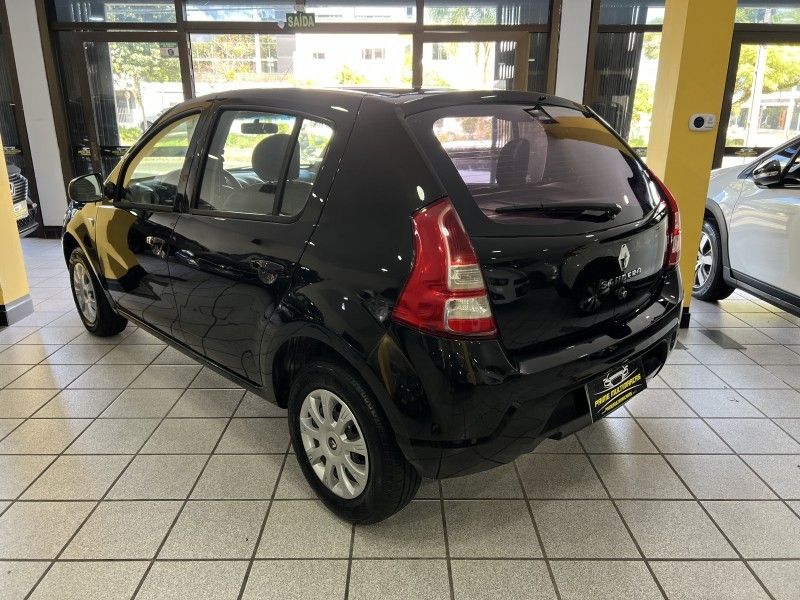 RENAULT SANDERO 1.0 EXPRESSION 16V 2014/2014 PRIME MULTIMARCAS CAXIAS DO SUL / Carros no Vale