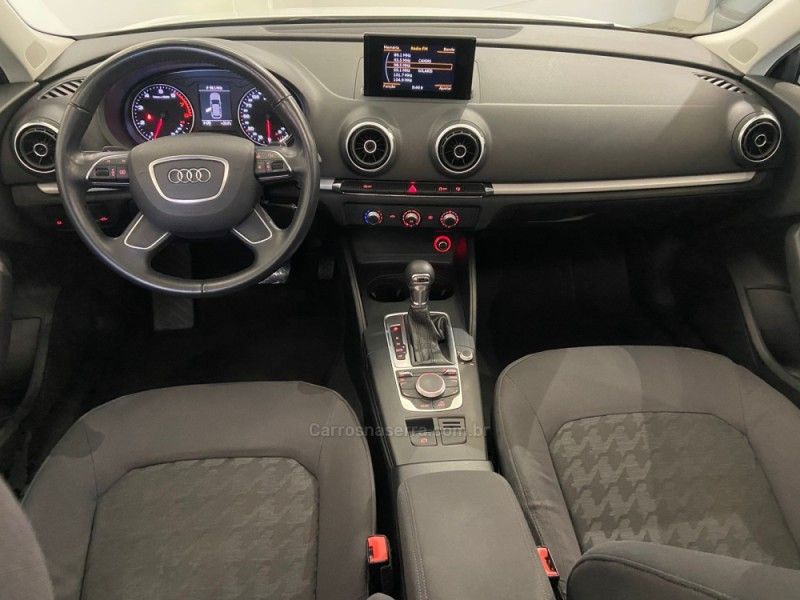 AUDI A3 1.4 TFSI SPORTBACK 16V S-TRONIC 2015/2015 ÓTIMA CAR FLORES DA CUNHA / Carros no Vale