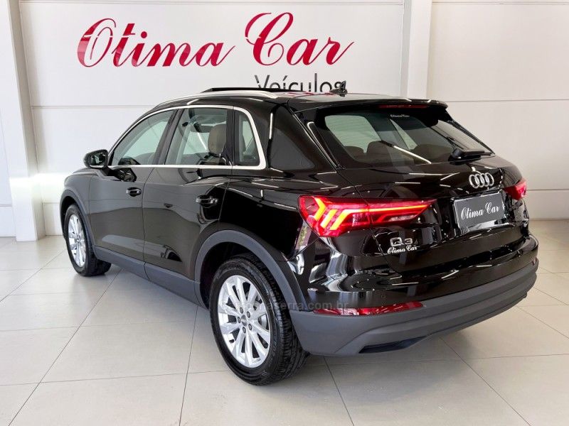 AUDI Q3 1.4 TFSI PRESTIGE PLUS S TRONIC 2019/2020 ÓTIMA CAR FLORES DA CUNHA / Carros no Vale