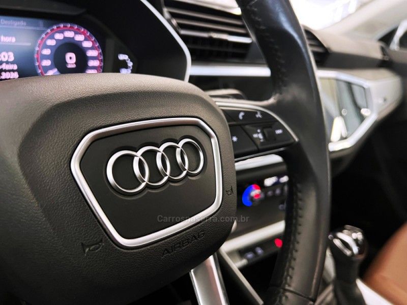 AUDI Q3 1.4 TFSI PRESTIGE PLUS S TRONIC 2019/2020 ÓTIMA CAR FLORES DA CUNHA / Carros no Vale