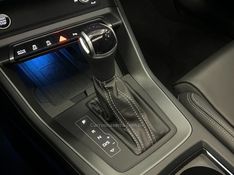 AUDI Q3 2.0 TFSI PERFORMANCE BLACK QUATTRO 2024/2024 ÓTIMA CAR FLORES DA CUNHA / Carros no Vale