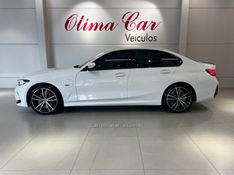 BMW 330E 2.0 M SPORT 16V TURBO HÍBRIDO 2023/2024 ÓTIMA CAR FLORES DA CUNHA / Carros no Vale