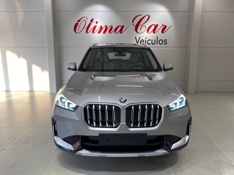 BMW X1 2.0 16V TURBO SDRIVE20I X-LINE 2026/2026 ÓTIMA CAR FLORES DA CUNHA / Carros no Vale