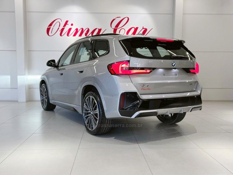 BMW X1 2.0 SDRIVE20I M SPORT 16V TURBO 2026/2026 ÓTIMA CAR FLORES DA CUNHA / Carros no Vale BMW X1 2.0 SDRIVE20I M SPORT 16V TURBO 2026/2026 ÓTIMA CAR FLORES DA CUNHA / Carros no Vale