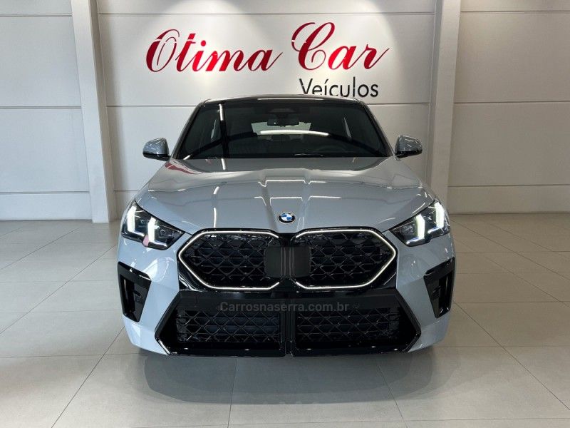 BMW X2 2.0 XDRIVE20I M SPORT 2026/2026 ÓTIMA CAR FLORES DA CUNHA / Carros no Vale