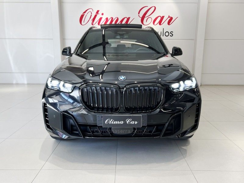 BMW X5 3.0 XDRIVE50E TURBO M SPORT HÍBRIDO 2024/2025 ÓTIMA CAR FLORES DA CUNHA / Carros no Vale BMW X5 3.0 XDRIVE50E TURBO M SPORT HÍBRIDO 2024/2025 ÓTIMA CAR FLORES DA CUNHA / Carros no Vale