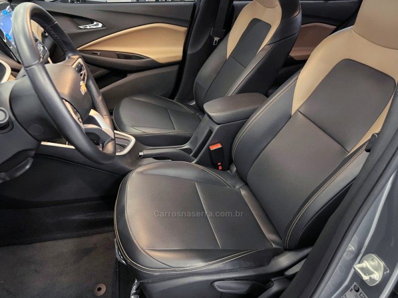 CHEVROLET ONIX 1.0PREMIER PLUS 12V TURBO 2022/2023 ÓTIMA CAR FLORES DA CUNHA / Carros no Vale