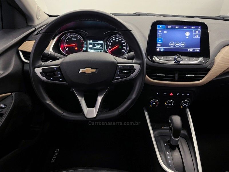 CHEVROLET ONIX 1.0PREMIER PLUS 12V TURBO 2022/2023 ÓTIMA CAR FLORES DA CUNHA / Carros no Vale