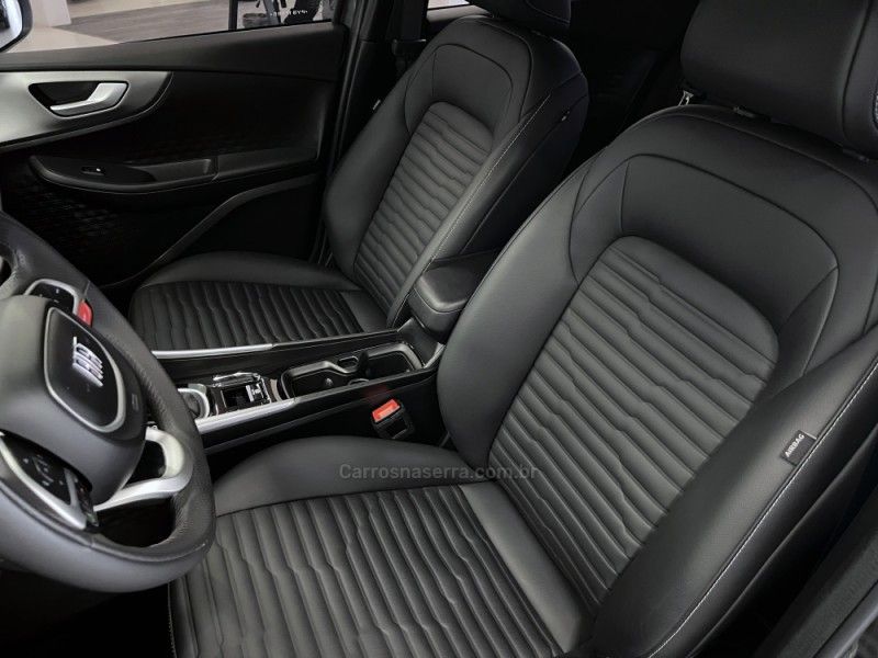 FIAT FASTBACK 1.0 IMPETUS 200 TURBO 2023/2023 ÓTIMA CAR FLORES DA CUNHA / Carros no Vale