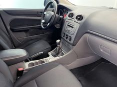 FORD FOCUS 2.0 GLX 16V 2011/2012 ÓTIMA CAR FLORES DA CUNHA / Carros no Vale