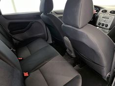 FORD FOCUS 2.0 GLX 16V 2011/2012 ÓTIMA CAR FLORES DA CUNHA / Carros no Vale