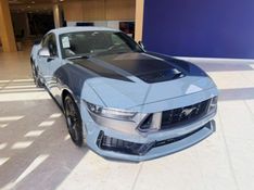FORD MUSTANG 5.0 DARK HORSE V8 2025/2025 ÓTIMA CAR FLORES DA CUNHA / Carros no Vale