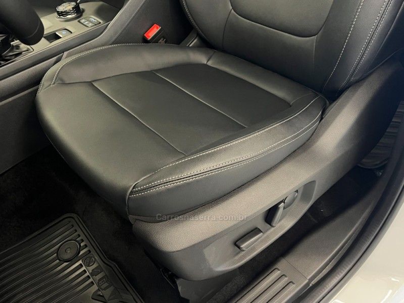 FORD RANGER 3.0 V6 LIMITED PLUS CD TURBO 4X4 2026/2026 ÓTIMA CAR FLORES DA CUNHA / Carros no Vale