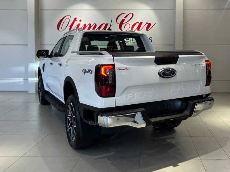 FORD RANGER 3.0 V6 LIMITED PLUS CD TURBO 4X4 2026/2026 ÓTIMA CAR FLORES DA CUNHA / Carros no Vale