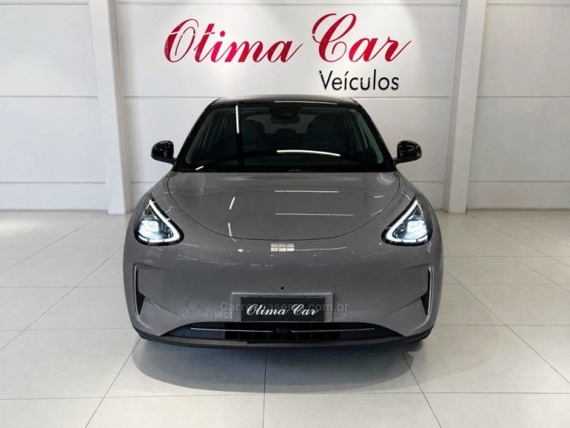 GEELY EX2 MAX 39,4 KW ELÉTRICO 2026/2027 ÓTIMA CAR FLORES DA CUNHA / Carros no Vale