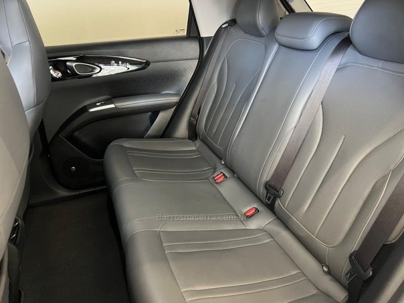 GEELY EX2 MAX 39,4 KW ELÉTRICO 2026/2027 ÓTIMA CAR FLORES DA CUNHA / Carros no Vale