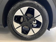 GEELY EX2 MAX 39,4 KW ELÉTRICO 2026/2027 ÓTIMA CAR FLORES DA CUNHA / Carros no Vale