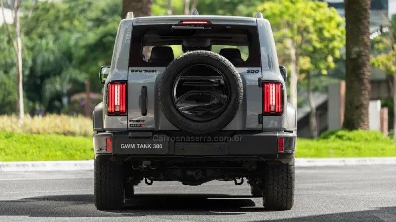 GWM TANK 300 2.0 PHEV 16V HÍBRIDO 2026/2027 ÓTIMA CAR FLORES DA CUNHA / Carros no Vale