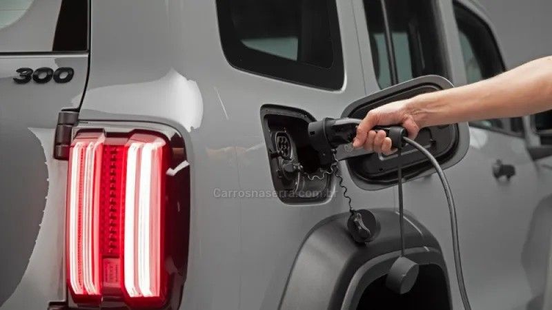GWM TANK 300 2.0 PHEV 16V HÍBRIDO 2026/2027 ÓTIMA CAR FLORES DA CUNHA / Carros no Vale