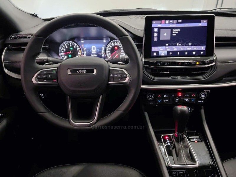 JEEP COMPASS 1.3 80 ANOS T270 16V TURBO 4X2 2021/2022 ÓTIMA CAR FLORES DA CUNHA / Carros no Vale