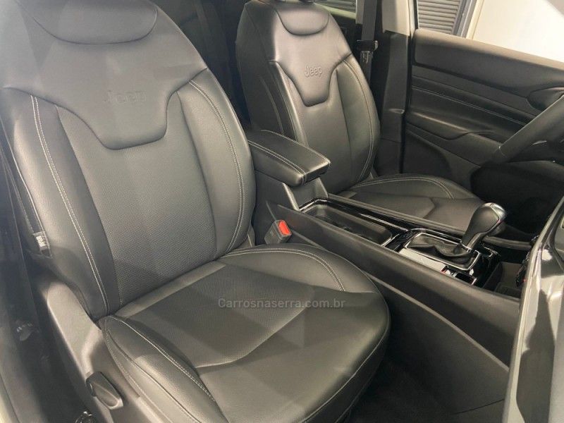 JEEP COMPASS 1.3 LONGITUDE T270 16V TURBO 4X2 2024/2024 ÓTIMA CAR FLORES DA CUNHA / Carros no Vale