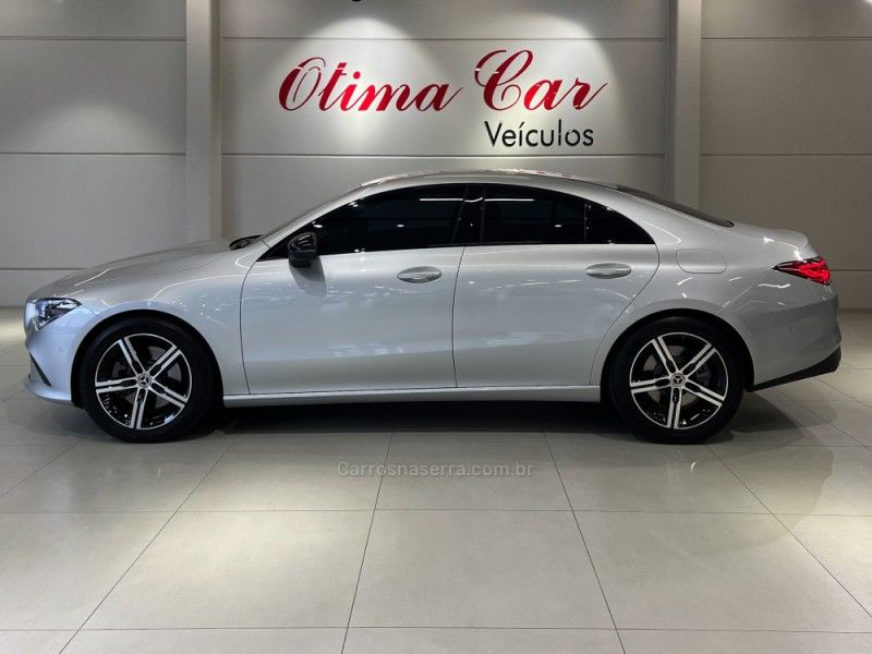 MERCEDES-BENZ CLA 250 2.0 SPORT 16V TURBO 2022/2022 ÓTIMA CAR FLORES DA CUNHA / Carros no Vale