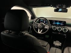 MERCEDES-BENZ CLA 250 2.0 SPORT 16V TURBO 2022/2022 ÓTIMA CAR FLORES DA CUNHA / Carros no Vale