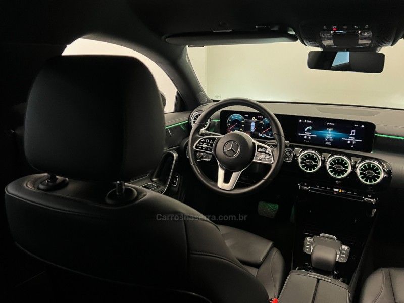 MERCEDES-BENZ CLA 250 2.0 SPORT 16V TURBO 2022/2022 ÓTIMA CAR FLORES DA CUNHA / Carros no Vale