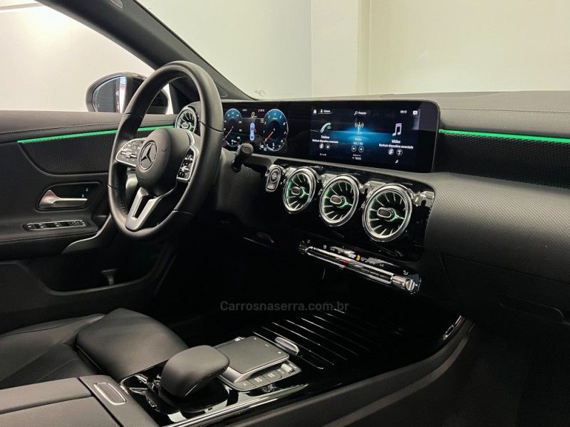 MERCEDES-BENZ CLA 250 2.0 SPORT 16V TURBO 2022/2022 ÓTIMA CAR FLORES DA CUNHA / Carros no Vale