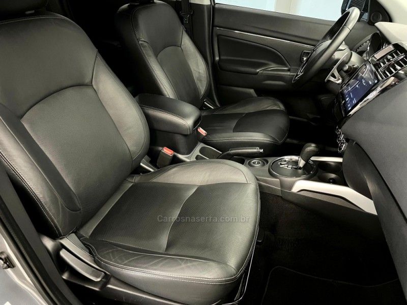 MITSUBISHI OUTLANDER 2.0 HPE 4×4 MIVEC SPORT 2020/2021 ÓTIMA CAR FLORES DA CUNHA / Carros no Vale