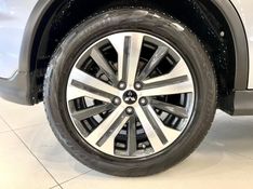 MITSUBISHI OUTLANDER 2.0 HPE 4×4 MIVEC SPORT 2020/2021 ÓTIMA CAR FLORES DA CUNHA / Carros no Vale